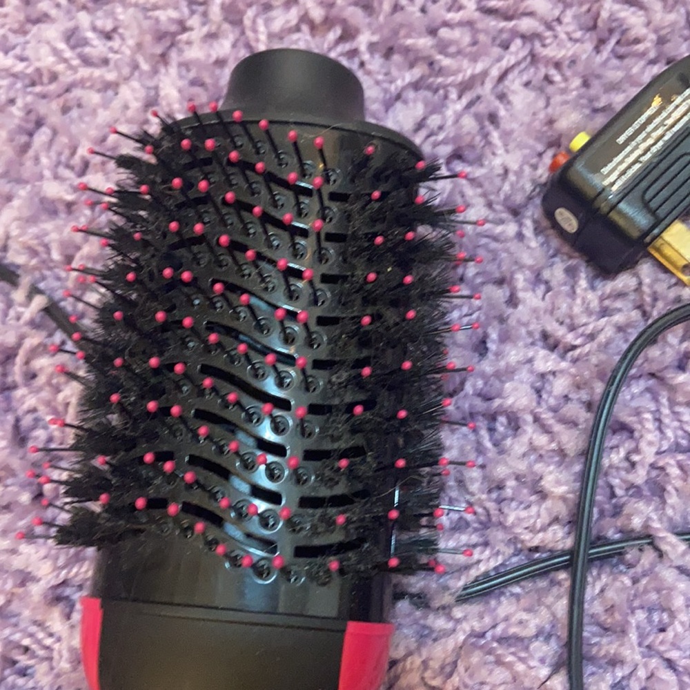 Revlon Salon One Step Hair Dryer - Picture 3 of 3